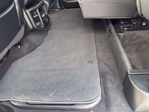 Used 2025 RAM 1500 Laramie image 39