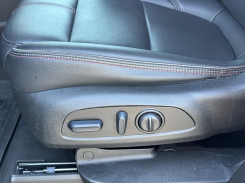 Used 2023 Chevrolet Traverse RS w/ LPO, Floor Liner Package image 27