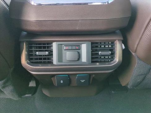 Used 2025 Ford F150 King Ranch w/ FX4 Off-Road Package image 18