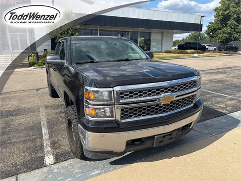 Used 2015 Chevrolet Silverado 1500 LT AWD/4WD image 1