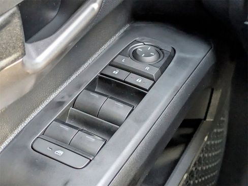 Used 2026 Toyota Tacoma TRD Off-Road image 25