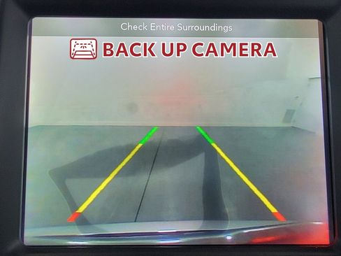 Used 2017 Chrysler 300 Limited w/ Value Package RWD image 25