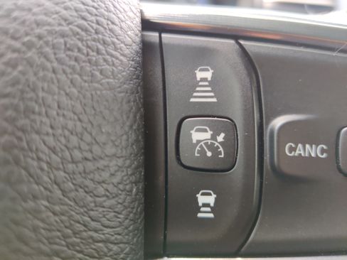 Used 2021 RAM 1500 Limited w/ Night Edition image 36