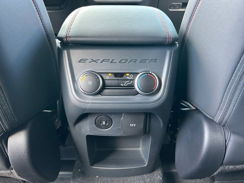 New 2026 Ford Explorer ST-Line RWD image 32