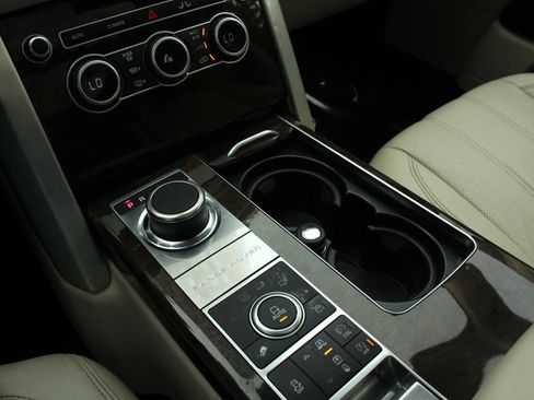 Used 2014 Land Rover Range Rover HSE AWD/4WD image 29