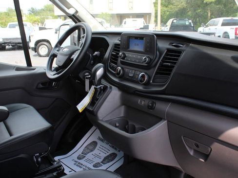 Used 2023 Ford Transit 350 DRW RWD image 36