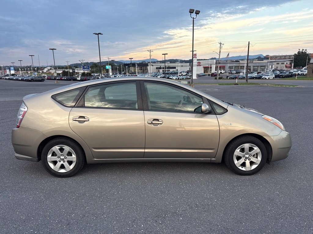 Used 2008 Toyota Prius w/ Pkg 2 FWD image 6
