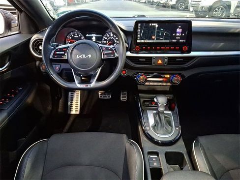 Used 2023 Kia Forte GT-Line w/ GT-Line Premium Package image 18