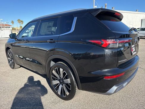 New 2026 Mitsubishi Outlander SEL FWD image 5