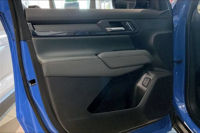 New 2026 GMC Terrain AT4 w/ Convenience Package III AWD/4WD image 11