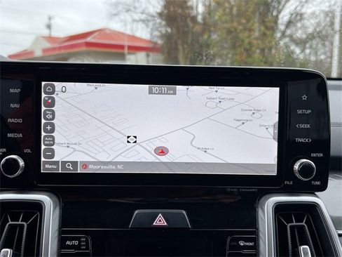 Certified 2023 Kia Sorento S image 18