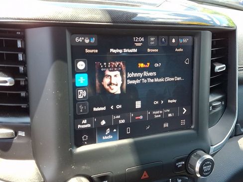 Used 2022 RAM 1500 Laramie w/ Sport Appearance Package AWD/4WD image 18