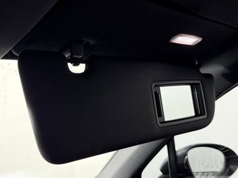 Used 2021 Porsche Cayenne image 28