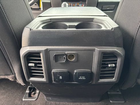 Used 2020 Ford F150 XLT w/ Equipment Group 302A Luxury AWD/4WD image 25