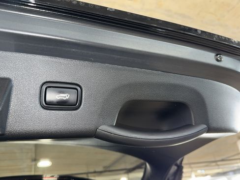 Used 2023 Kia Sportage SX Prestige image 14