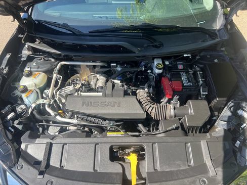 Used 2024 Nissan Rogue S AWD/4WD image 42