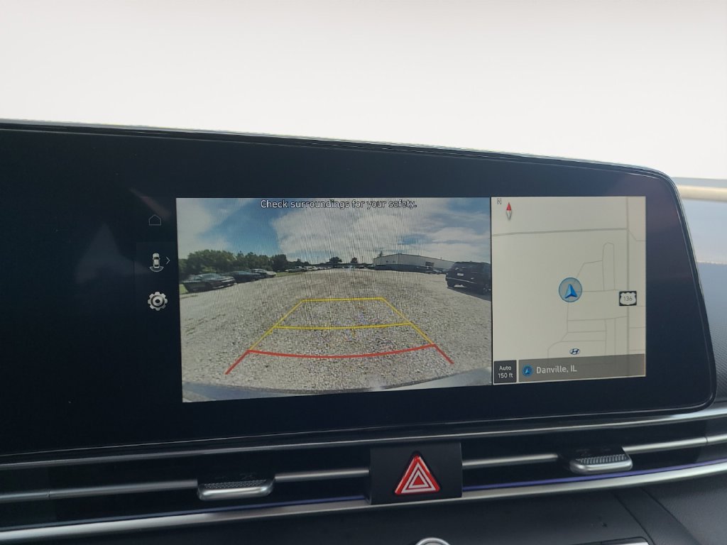 Used 2024 Hyundai Elantra SEL FWD image 23