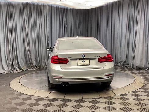 Used 2018 BMW 330i xDrive Sedan AWD/4WD image 8