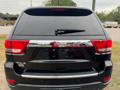 Used 2012 Jeep Grand Cherokee Overland image 7