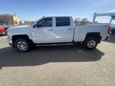 Used 2019 Chevrolet Silverado 2500 LTZ w/ Duramax Plus Package image 5