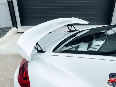 Used 2016 Porsche Cayman GT4 image 31