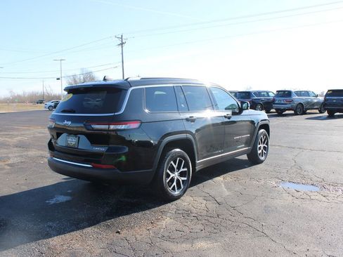 Used 2024 Jeep Grand Cherokee L Limited w/ Luxury Tech Group II image 9