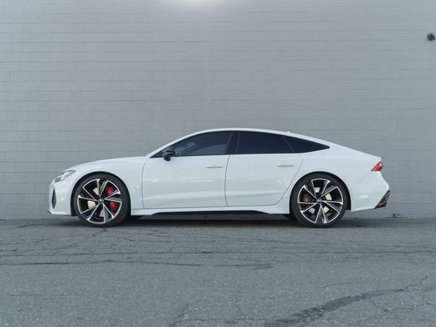 Certified 2023 Audi RS 7 Sportback w/ Black Optic Package AWD/4WD image 2