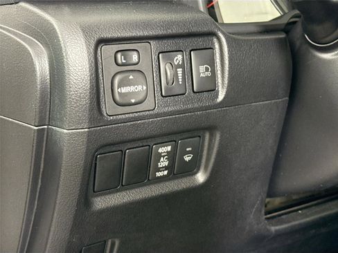 Certified 2022 Toyota 4Runner SR5 Premium AWD/4WD image 16