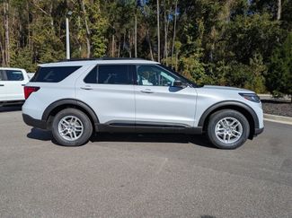 New 2026 Ford Explorer Active w/ Active Comfort Package video 3