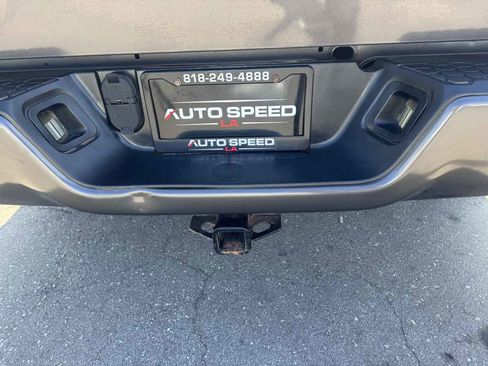 Used 2017 RAM 1500 Express image 9