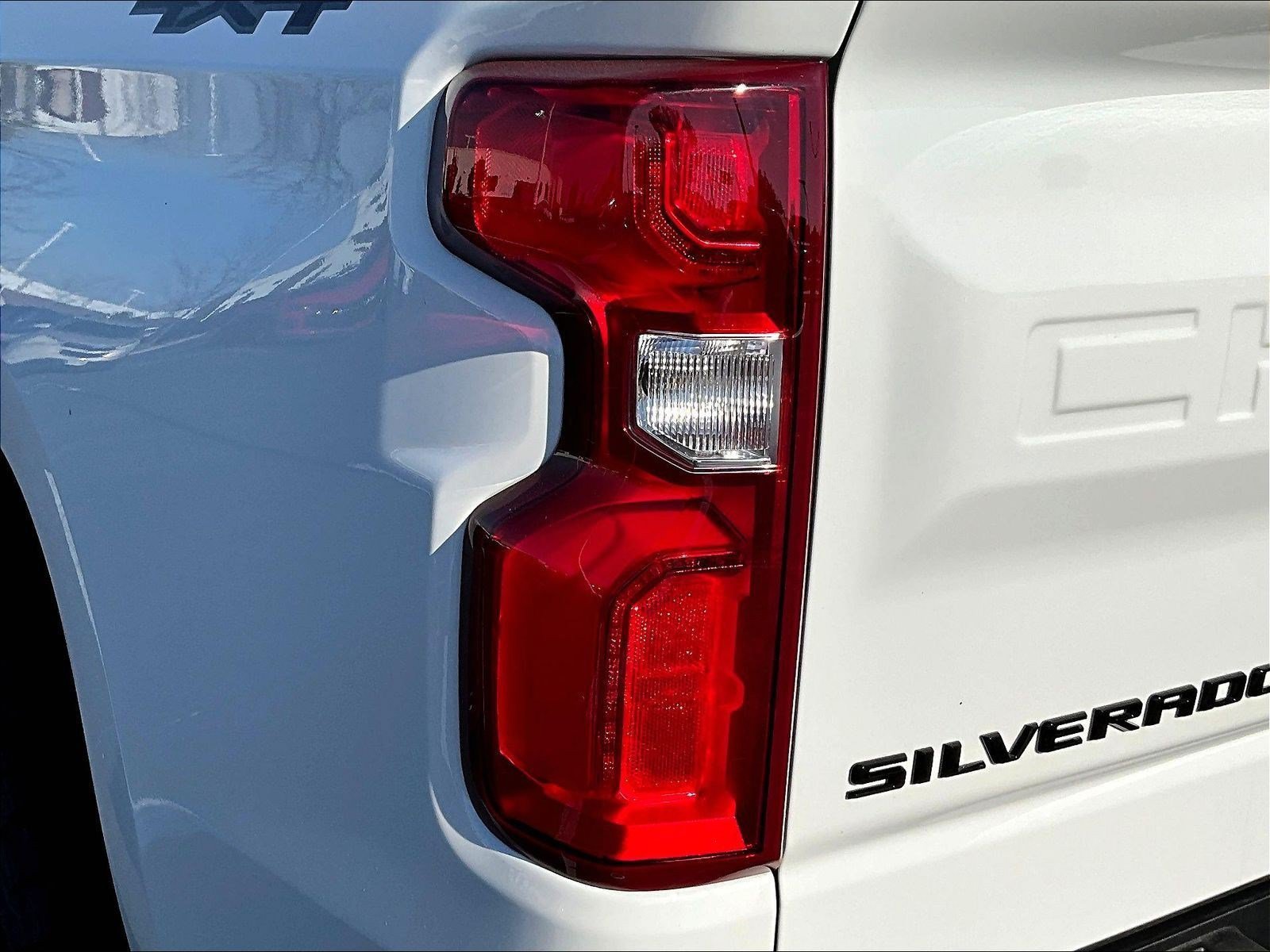 New 2026 Chevrolet Silverado 1500 RST w/ Dark Appearance Package AWD/4WD image 15