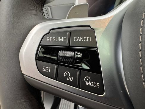Used 2027 BMW X7 xDrive40i w/ M Sport Package AWD/4WD image 15
