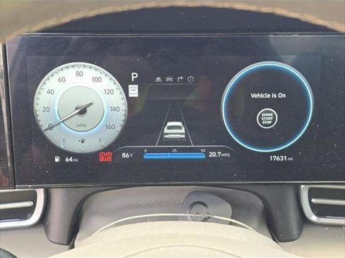 Used 2024 Hyundai Elantra SEL w/ Convenience Package FWD image 13