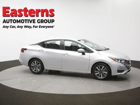 Used 2023 Nissan Versa SV FWD image 47