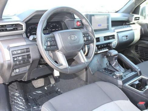 Used 2024 Toyota Tacoma TRD Off-Road AWD/4WD image 19