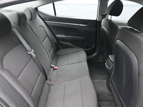 Used 2020 Hyundai Elantra SE w/ Cargo Package (C1) image 23