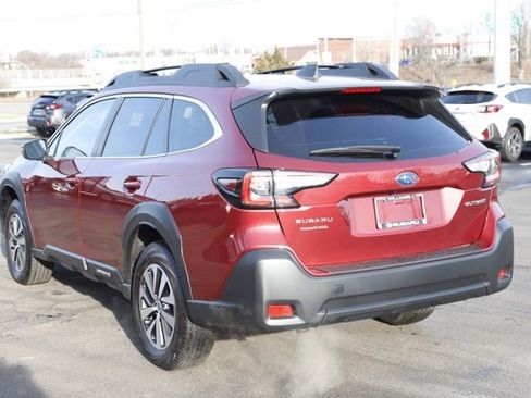 Used 2025 Subaru Outback Premium w/ Popular Package #1A image 5