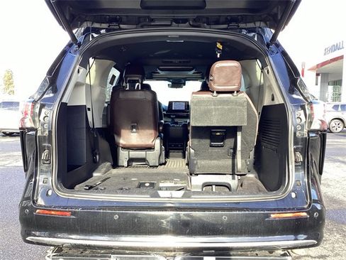 Certified 2021 Toyota Sienna Platinum image 17