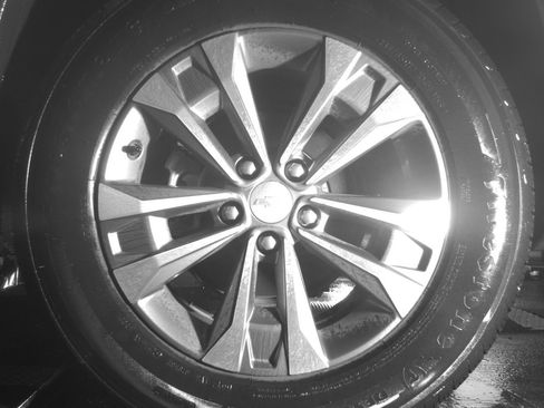 Used 2025 Chevrolet Equinox LT image 14