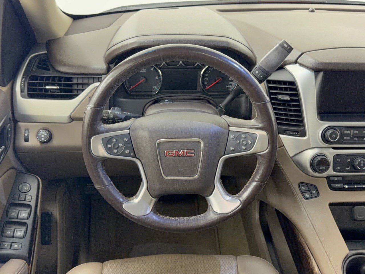 Used 2018 GMC Yukon SLT w/ Open Road Package RWD image 10