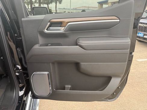 New 2026 Chevrolet Silverado 1500 High Country w/ Technology Package image 39