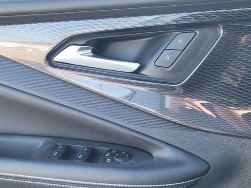 New 2026 Chevrolet Blazer EV LT image 24