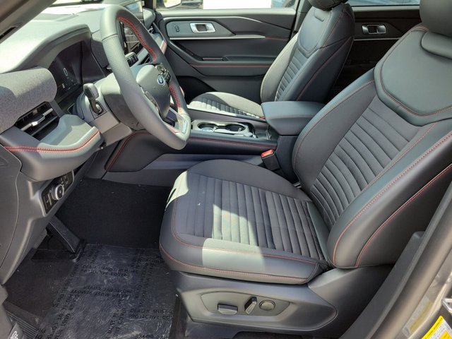 New 2026 Ford Explorer ST-Line w/ ST-Line Street Pack RWD image 20