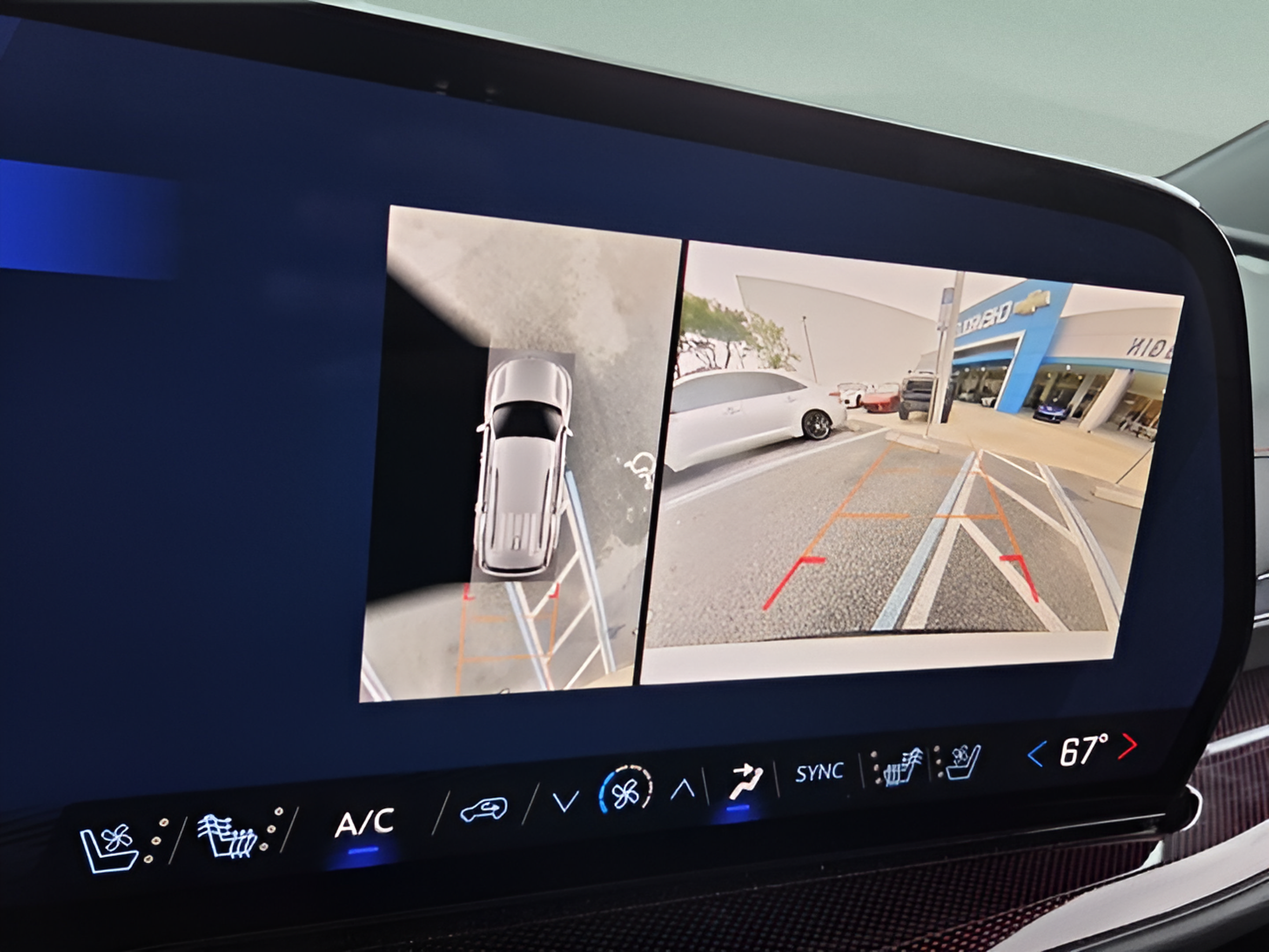 Certified 2026 Chevrolet Traverse RS FWD image 20