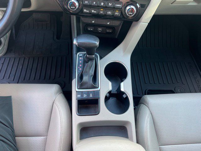 Used 2021 Kia Sportage EX AWD/4WD image 9