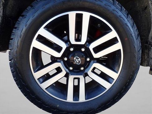 Used 2017 Toyota 4Runner Limited AWD/4WD image 7