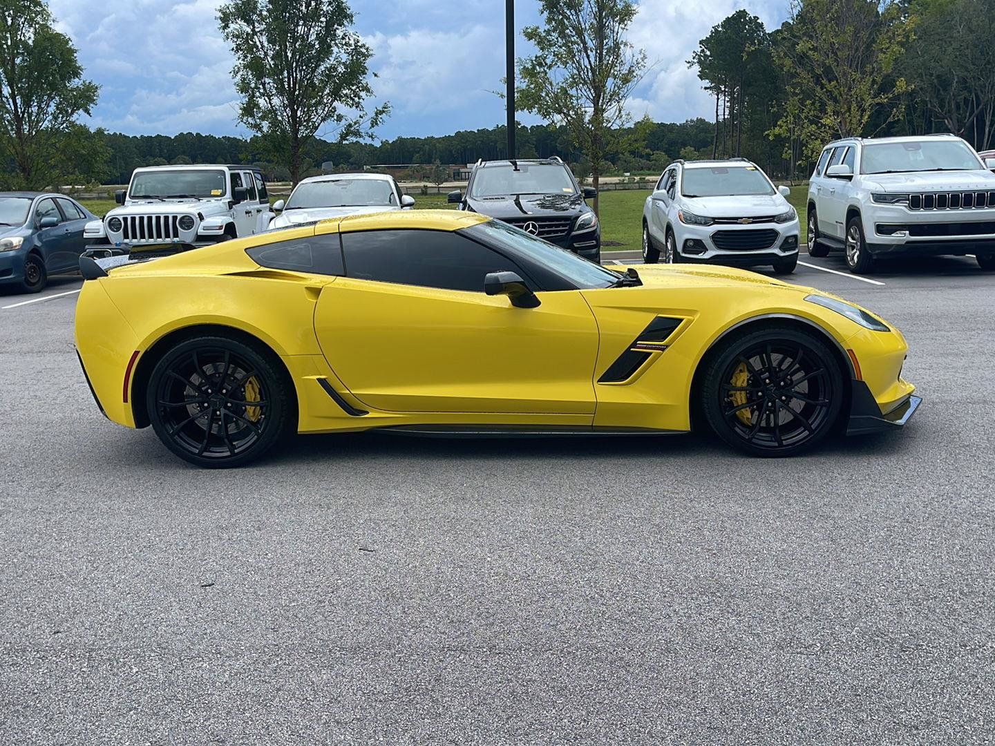 Used 2017 Chevrolet Corvette Grand Sport RWD image 10