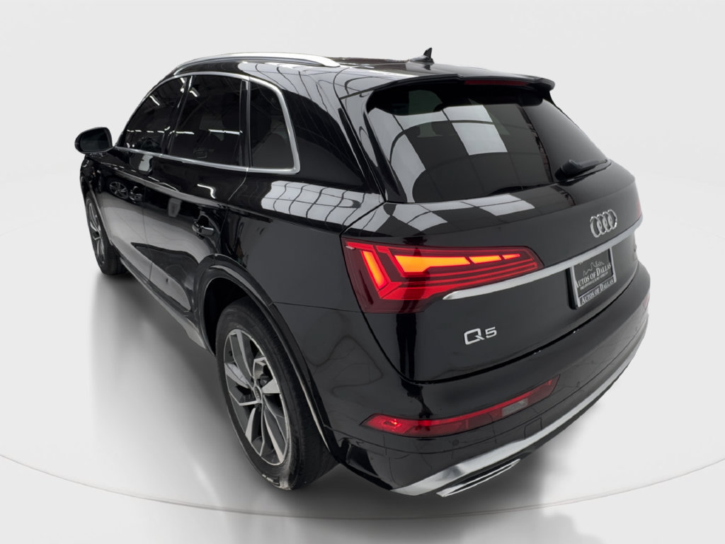 Used 2023 Audi Q5 2.0T Premium w/ Convenience Package AWD/4WD image 11