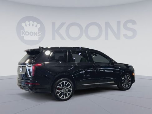 Used 2024 Cadillac XT6 Sport AWD/4WD image 11