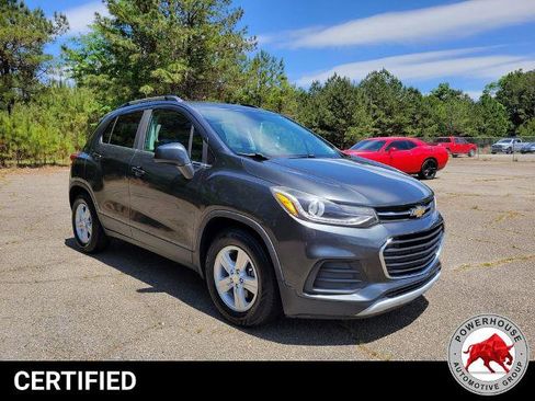 Used 2017 Chevrolet Trax LT FWD image 9